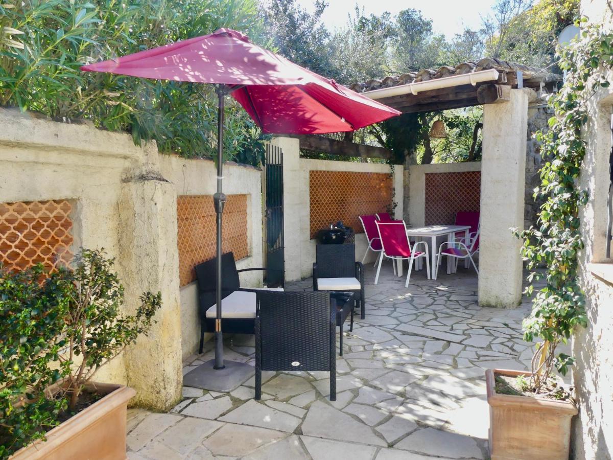 Maisonnette Au Calme Et Proche Mer Mandelieu-la-Napoule Exterior foto